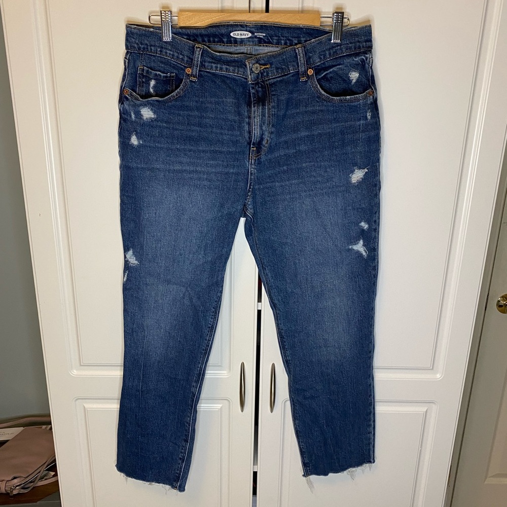 Old Navy women’s boyfriend jeans